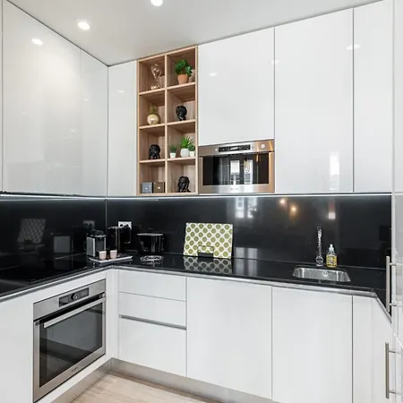 Gesu - 2 Bedroom In Old Town - Gesu Square Ницца