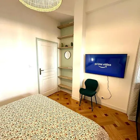 Wonderful And Garden Heart Of Apartment Nice