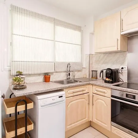 L51 2p Bornala Sea View Balcony &ac Апартаменты *