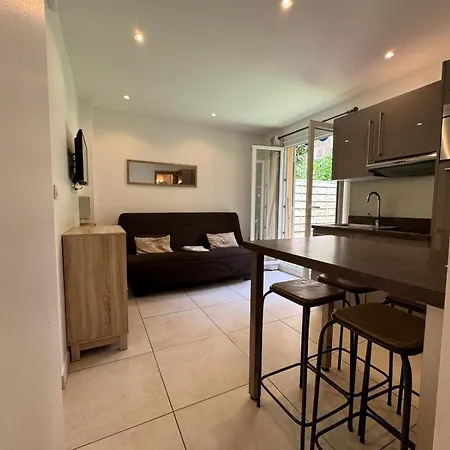 Appartement 4 Personnes Grande Terrasse Dans Le Carré D Or à Nice