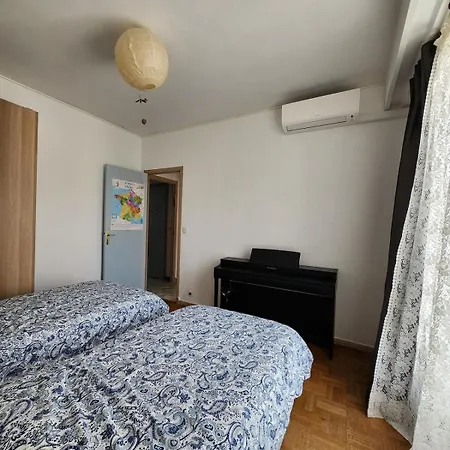 Apartment Near Sea And Center Nice