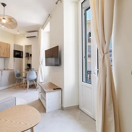 Apartamento T2 Situe Au Centre-ville De Nice
