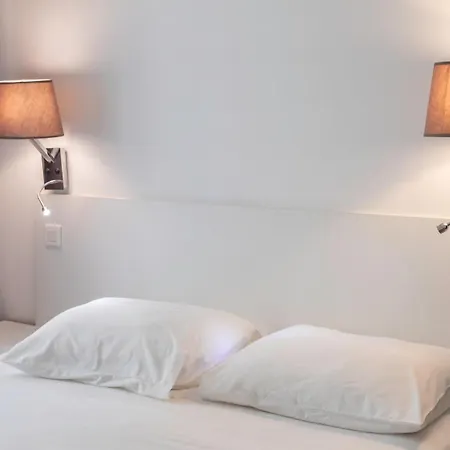 #28 1 Bdr Flat Ac Balcony Hper 10mins To & Old Town 尼斯