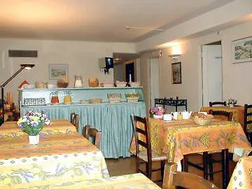 Hotel Carlyna Nicea