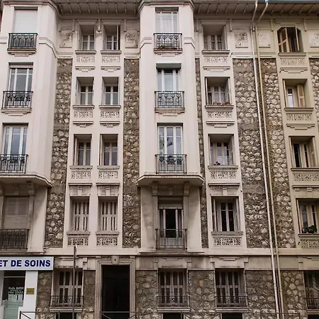 Apartment Rue Bottero