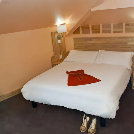Comte De Hotel apartamentowy 2*