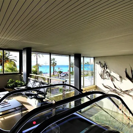 Studio Royal Lux By Booking Guys Nice