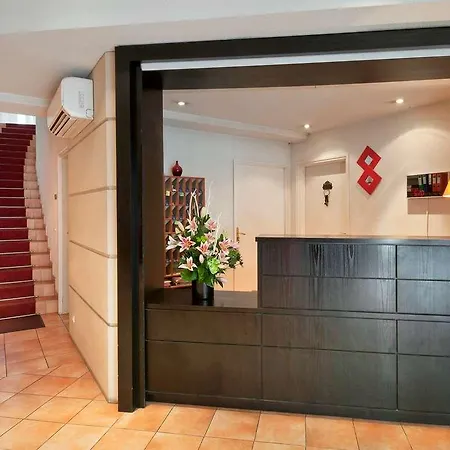 Adagio Access Garibaldi Appart hôtel 2*