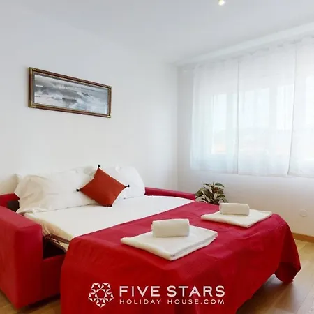 Apartment Zhara Five Stars Holiday House - Generale Nizza