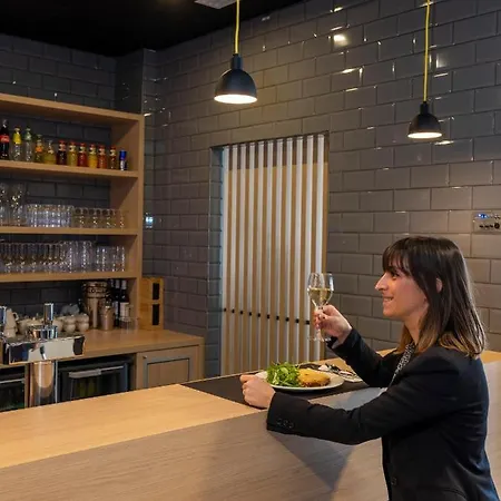 Express - - Grand Arenas By Ihg Hotell