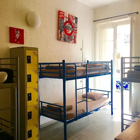 Backpackers Chez Patrick Nizza