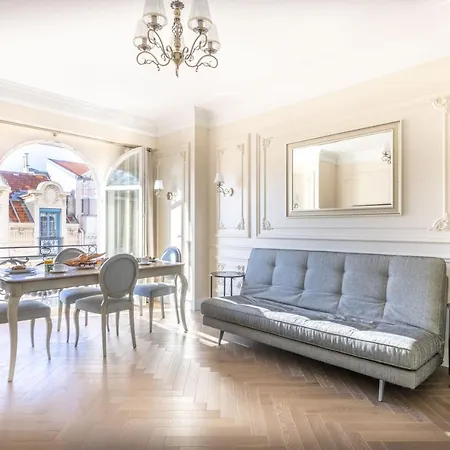 Luxury In - Negresco - *