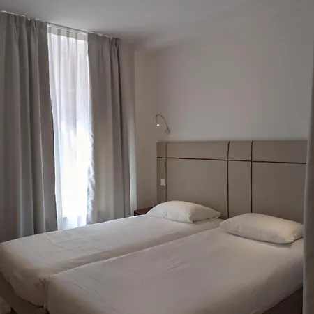 Appart hôtel Share *