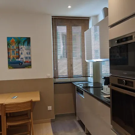 Appart hôtel Share *