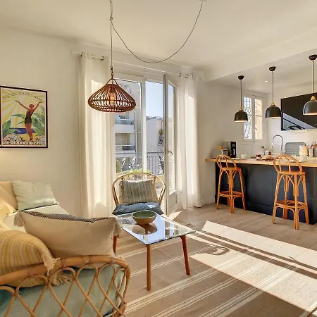 Nestor&jeeves - Sunny Terrace - - Very Close Sea - Floor Apartment