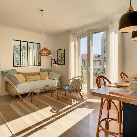 Nestor&jeeves - Sunny Terrace - - Very Close Sea - Floor Apartment