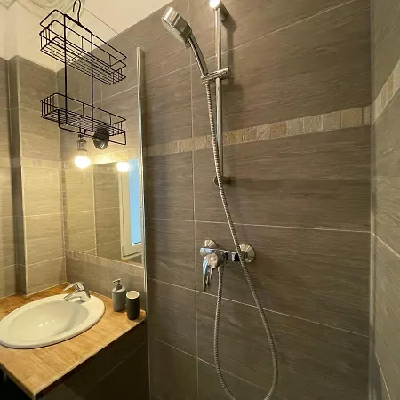 Appartamento Renting - Notre Dame - Cosy Loft Perfect View On The Roofs