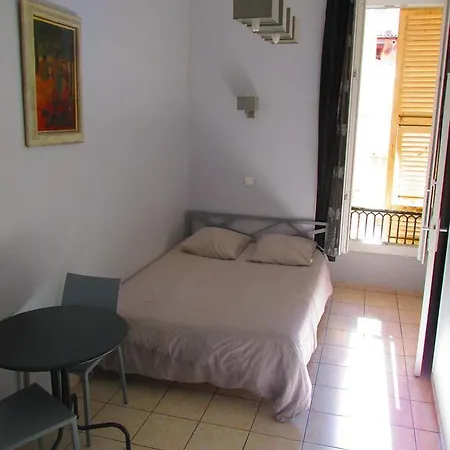 Hostal Le Pastoral *