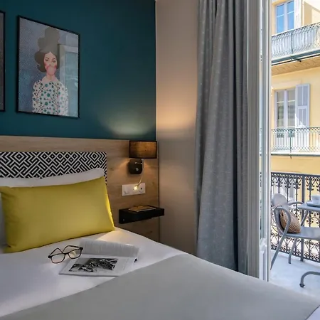 Bristol Hotel
