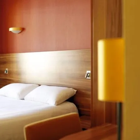 Mini-hôtel Share