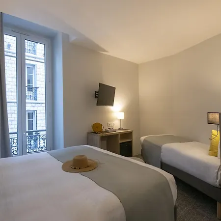 Hotel Bristol
