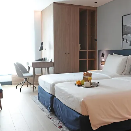 Radisson Airport Hotel