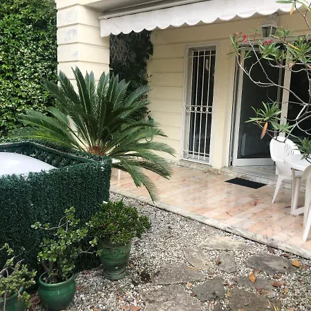 Mont Boron Outdoor Patio Free Parking * Nice