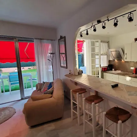 Superbe Rez De Jardin Dans Résidence Au Calme Appartamento Nizza