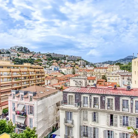Appartement Le Mantega - F2 Moderne,centre Ville, 2 Grandes Terrasses,climatisation, Ascenseur