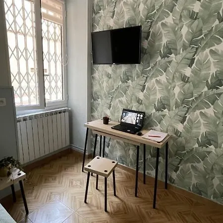 Apartment Cosy - 2 Chambres, Situe En Centre