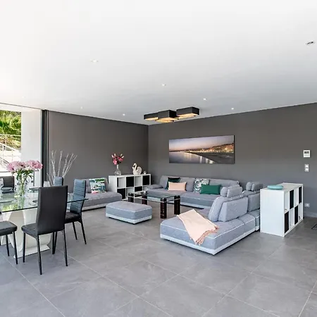 Des Oliviers Villa