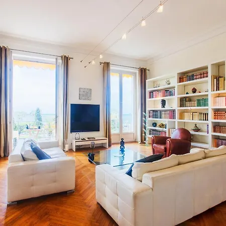 Palais 1er Ap4292 By Riviera Homes