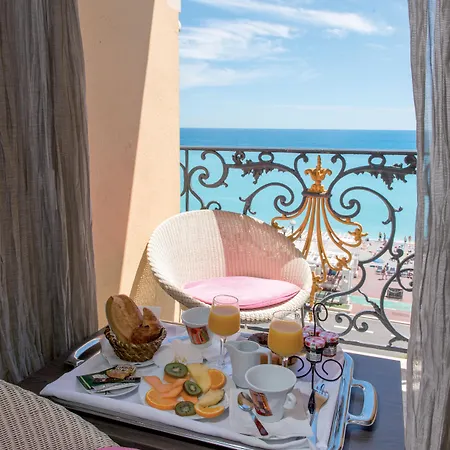 Le Royal Promenade Des Anglais Szálloda 3*