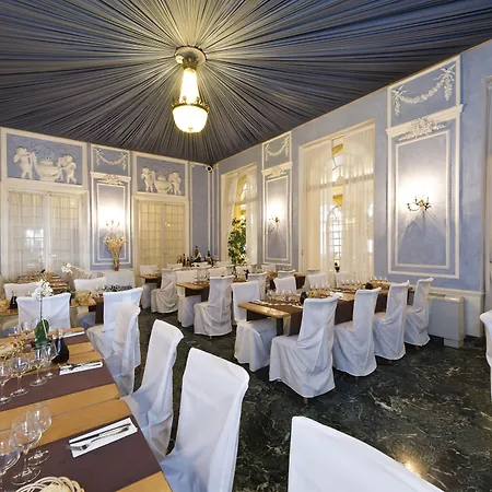 Le Royal Promenade Des Anglais 3* Nizza