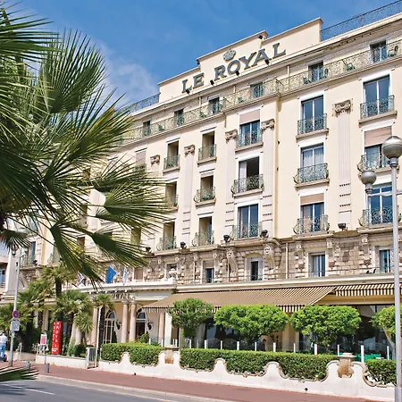 Szálloda Le Royal Promenade Des Anglais 3*