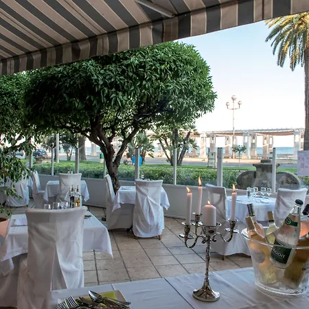Le Royal Promenade Des Anglais 3* Nizza