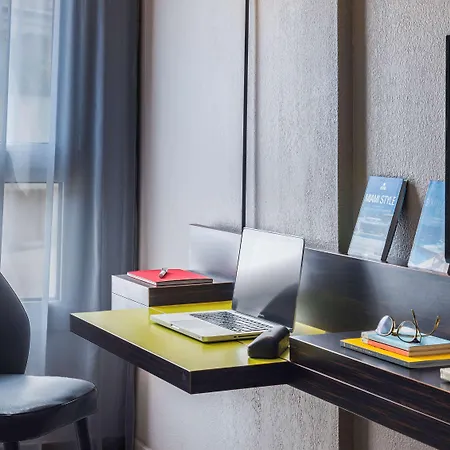 Ibis Styles Centre Port Hotel Niza