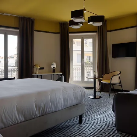 Best Western Premier Roosevelt 4*