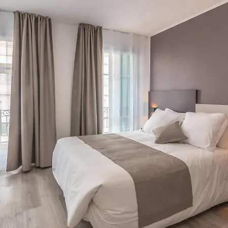 Alcove 3* Nice