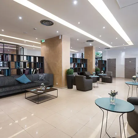 尼斯艾珀基亚酒店 酒店 4*