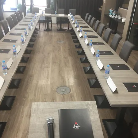 尼斯艾珀基亚酒店 4* 尼斯