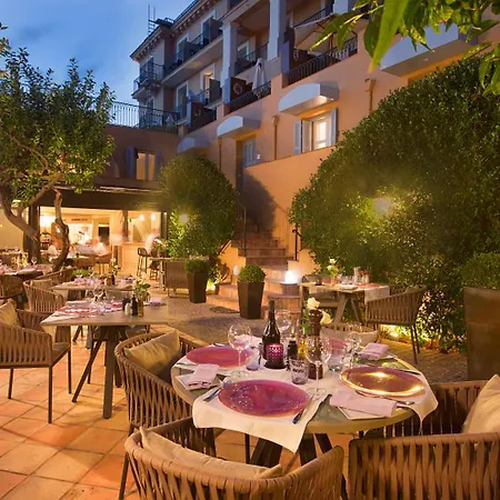 La Pérouse Baie Des Anges Hotel Nizza