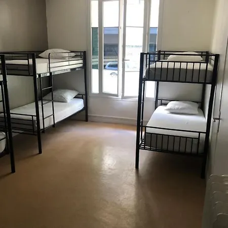La Promenade House Hostel Nice
