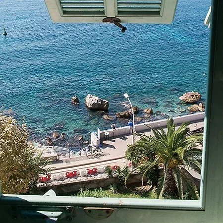 Le Saint Paul 3* Nicea