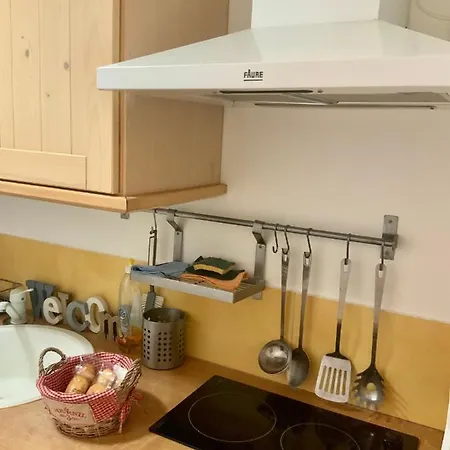 Apartman Very Cosy Flat In Heart Of Old Town Of Near