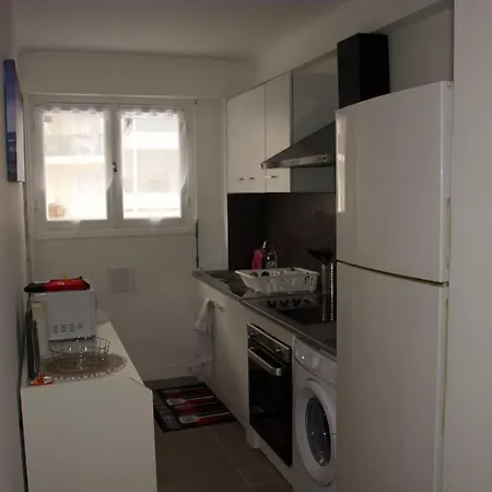 4 Pieces A - 20 Min De La Apartment *