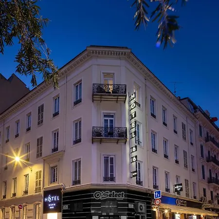 66 Hotell 4*