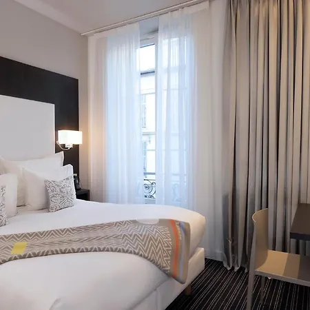 66 Hotell 4*