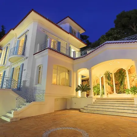 Villa Luxury At Mont Boron, Swimming Pool Overviewing The Bay