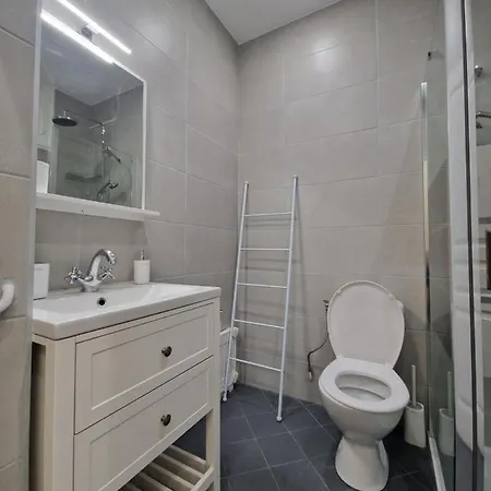 Rivoli Seaside Apartment *